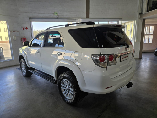 Toyota Toyota Fortuner 2.5D-4D 2X4 5MT in Namibia