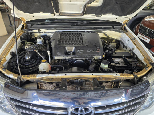 Toyota Toyota Fortuner 2.5D-4D 2X4 5MT in Namibia