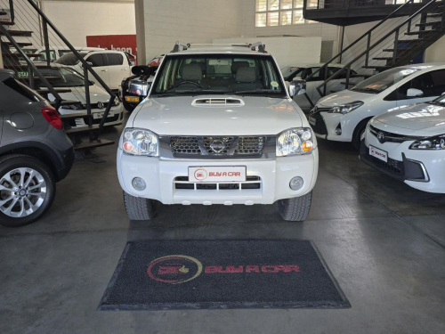 Nissan Nissan NP 300 2.5 Diesel D/cab 4x4 M/t in Namibia
