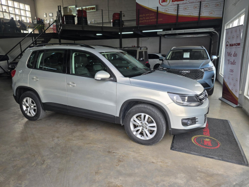Volkswagen Tiguan 1.4 Tsi B/mot Tren-fun (118kw) in Namibia