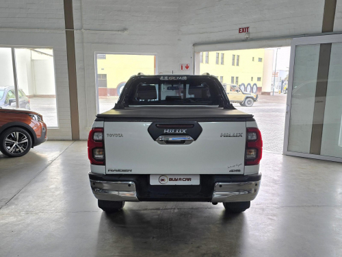 Toyota Hilux 2.8 Gd-6 Raider 4x4 Auto Pick up Dcab in Namibia