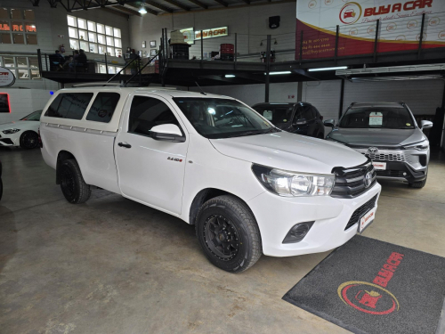 Pre-owned Toyota Hilux SC 2.4 GD S A/C 5MT for sale in 