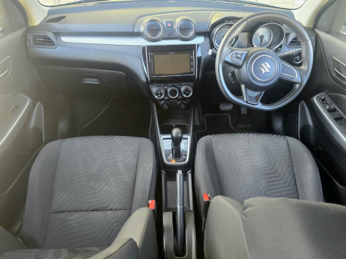 Suzuki SUZUKI SWIFT 1.2 GLX AMT in Namibia