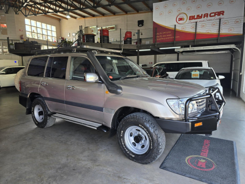 Pre-owned Toyota Toyota Land Cruiser 4.5 EFI 100 Series for sale in 