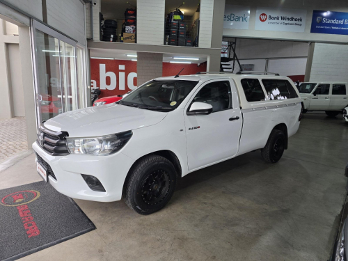 Toyota Hilux SC 2.4 GD S A/C 5MT in Namibia