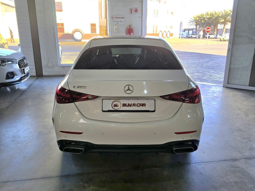 Mercedes-Benz Mercedes-Benz C200  AUTO in Namibia