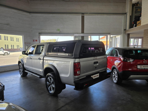 JAC JAC T8 2.0 CTi Lux 4x4 Double Cab Manual in Namibia