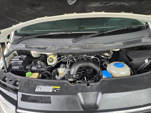 Volkswagen Caravelle T6 BiTdi Highline DSG 4Motion (Diesel) in Namibia