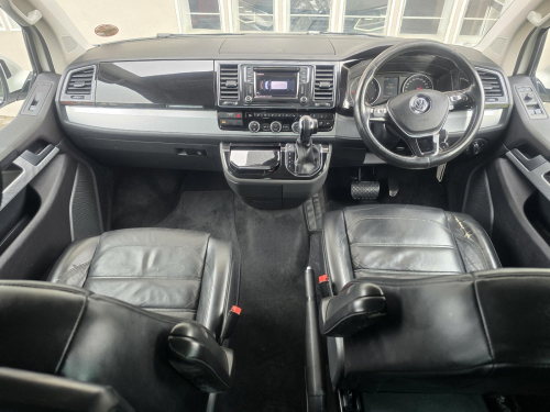 Volkswagen Caravelle T6 BiTdi Highline DSG 4Motion (Diesel) in Namibia