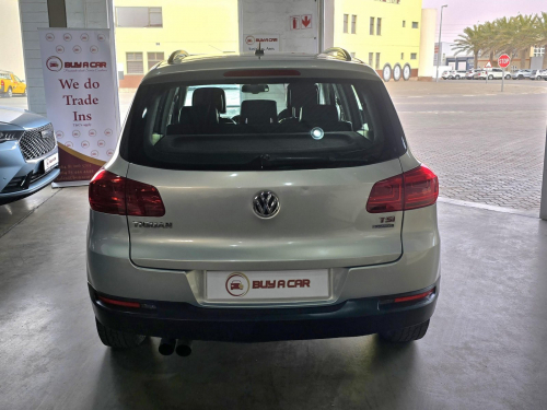 Volkswagen Tiguan 1.4 Tsi B/mot Tren-fun (118kw) in Namibia