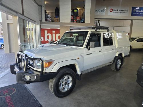 Toyota Land Cruiser 79 4.2D Double Cab 4x4 in Namibia