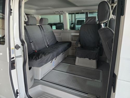 Volkswagen Volkswagen T6 Caravelle/California Beach 2.0L TDI 4Motion M/T in Namibia