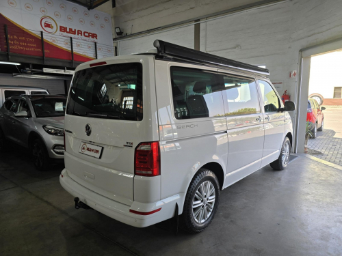 Volkswagen Volkswagen T6 Caravelle/California Beach 2.0L TDI 4Motion M/T in Namibia
