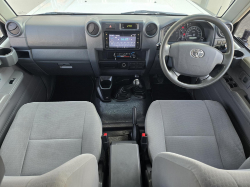 Toyota Toyota Land Cruiser Pickup LC79 4.0 Petrol D/C in Namibia