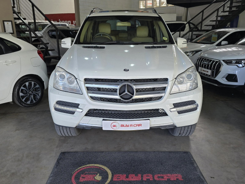 Mercedes-Benz Mercedes-Benz GL 350 BlueTEC 4MATIC in Namibia