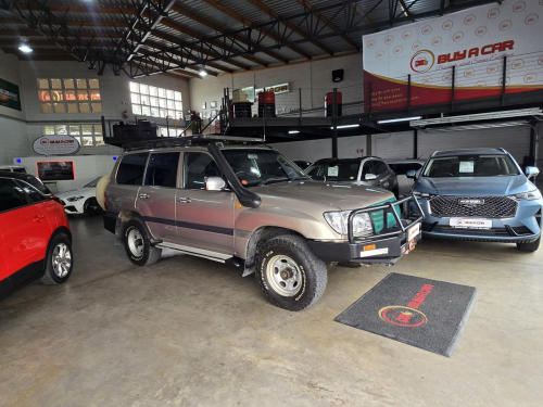 Pre-owned Toyota Toyota Land Cruiser 4.5 EFI 100 Series 2006 for sale in 