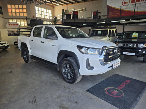 Pre-owned Toyota Toyota Hilux 2.4 DC 4x4 Raider Auto for sale in 