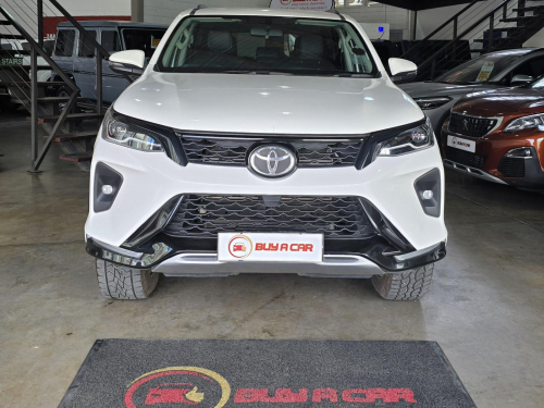 Toyota TOYOTA FORTUNER 2.4 GD-6 4X4 A/T in Namibia
