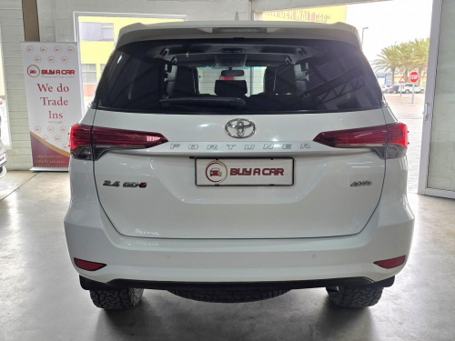 Toyota Fortuner 2.4 GD-6 4X4 A/T in Namibia