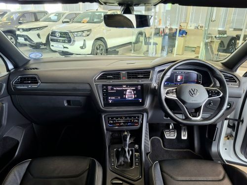 Volkswagen Tiguan Allspace 1.4 TSI R-line DSG in Namibia