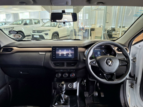 Renault Kiger 1.0T Zen Manual in Namibia