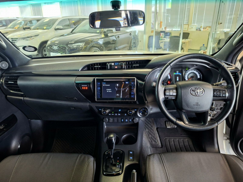 Toyota Hilux 2.8 GD-6 Raider Automatic 4x4 Double Cab in Namibia
