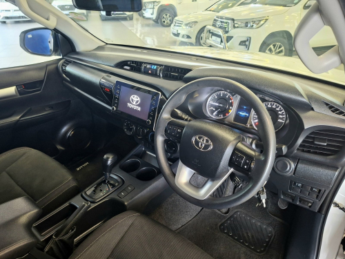 Toyota Hilux 2.4 GD-6 Raider Automatic 4x4 Double Cab in Namibia