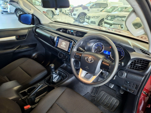 Toyota Hilux 2.4 GD-6 SRX Manual 4x2 in Namibia