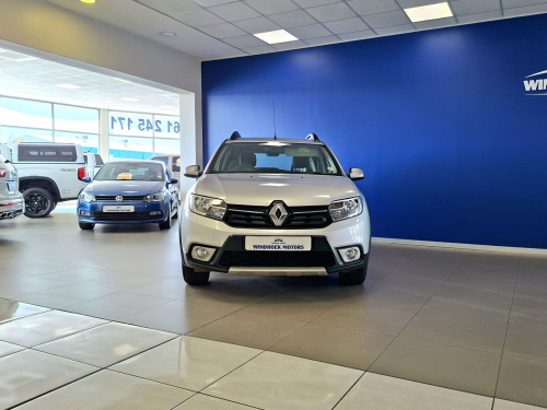 Renault Sandero 900T Stepway Expression Manual in Namibia