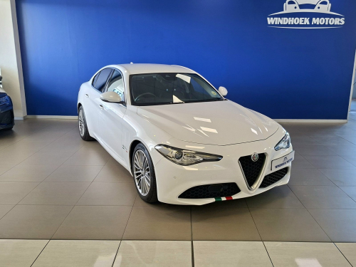 Alfa Romeo Giulia Super 2.0 Automatic 147KW in Namibia