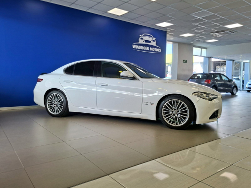 Alfa Romeo Giulia Super 2.0 Automatic 147KW in Namibia