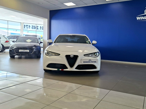 Alfa Romeo Giulia Super 2.0 Automatic 147KW in Namibia