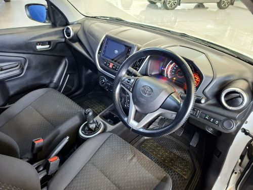 Toyota Vitz 1.0 XR Manual in Namibia