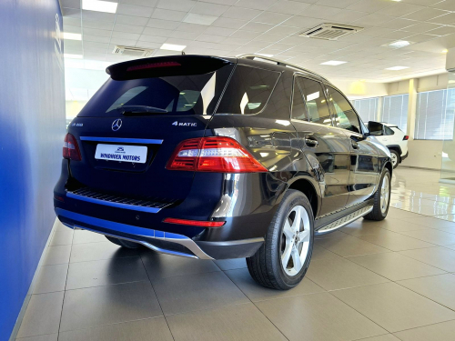 Mercedes-Benz ML400 4Matic Automatic in Namibia