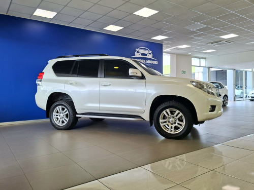Toyota Prado 4.0 VX Automatic AWD in Namibia