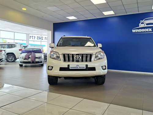 Toyota Prado 4.0 VX Automatic AWD in Namibia