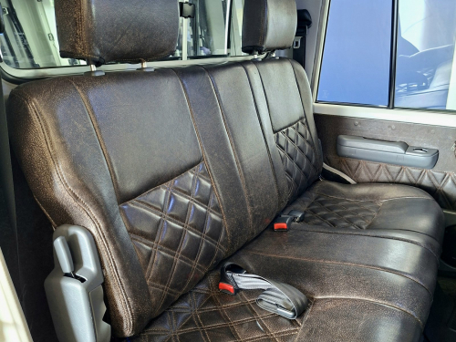 Toyota Land Cruiser 79 4.5D Double Cab Manual in Namibia