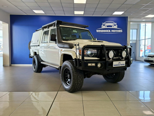 Pre-owned Toyota Land Cruiser 79 4.5D Double Cab Manual for sale in 