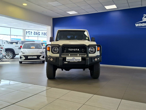 Toyota Land Cruiser 2.8 GD-6 Automatic 76 in Namibia