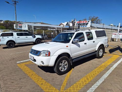 Nissan Np300 2.5 Tdi 4x4 P/u D/c DEAL ASSISTANCE in Namibia