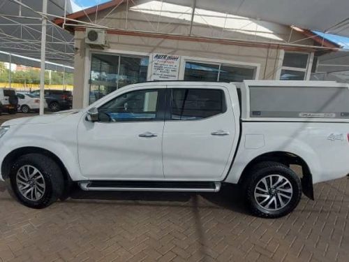 Nissan Navara LE in Namibia