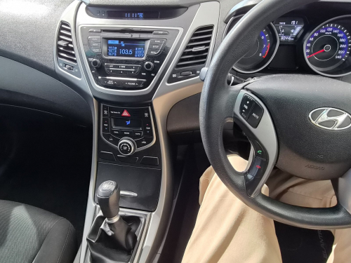 Hyundai Elantra Premium in Namibia
