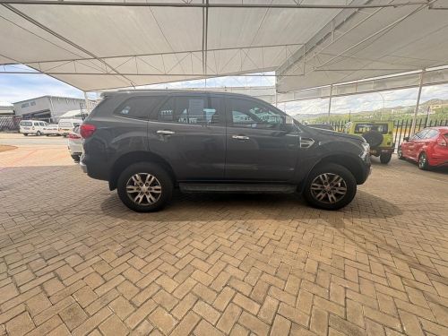 Ford Everest XLT in Namibia