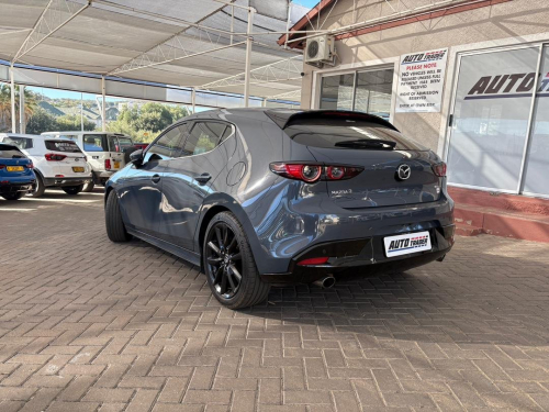 Mazda 3 Astina in Namibia