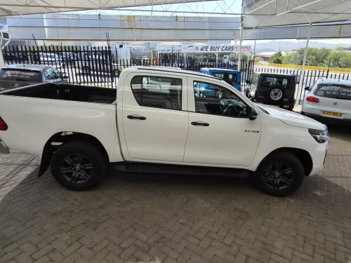 Toyota Hilux GD-6 in Namibia