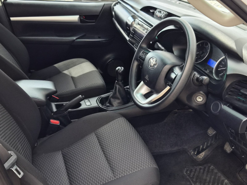Toyota Hilux SRX GD-6 in Namibia