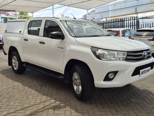 Toyota Hilux SRX GD-6 in Namibia