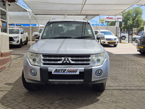 Mitsubishi Pajero GLS in Namibia
