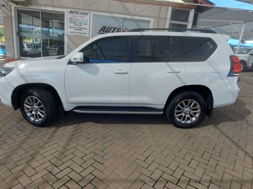 Toyota Prado VX-L V6 in Namibia