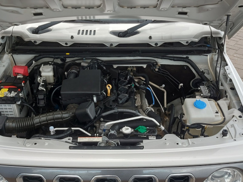 Suzuki Jimny GLX in Namibia